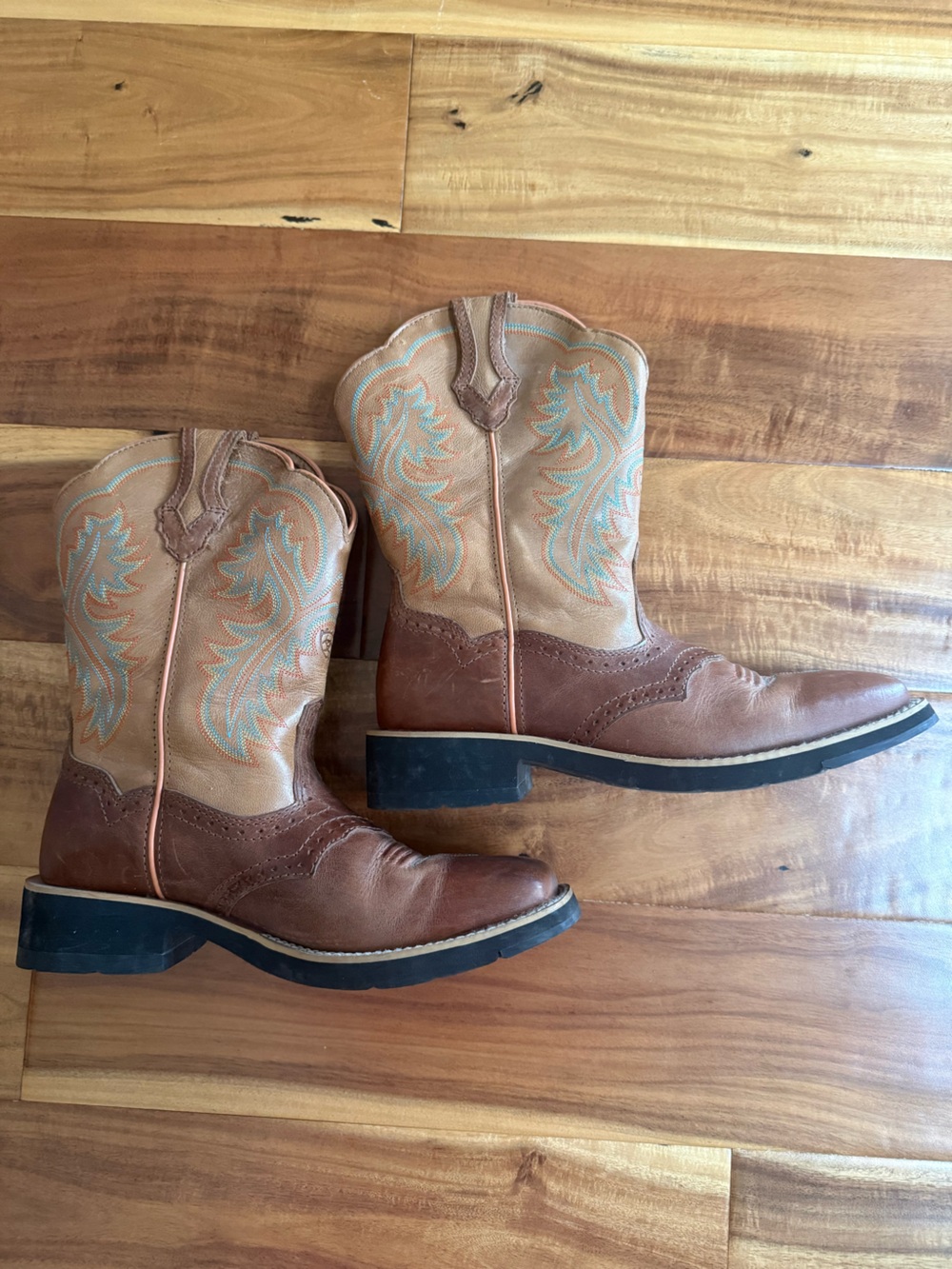 Ariat Fatbaby Two-Tone Tan & Brown Embroidered Women’s Cowboy Boots
